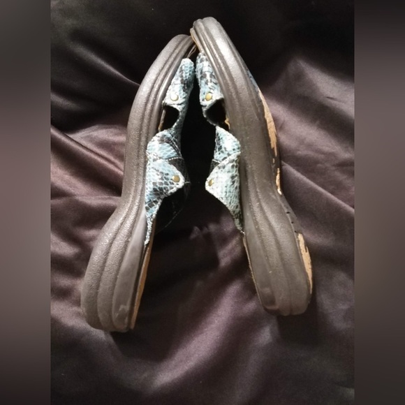 Dr,Comfort Animal Print Sandals Size 8 - Picture 3 of 5